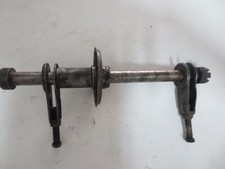 AXE DE ROUE ARRIERE  RDX 125 année 1976/1977