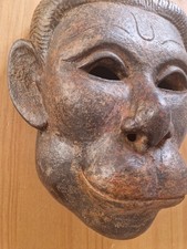 Masque De Singe Sculpté En Bois Népal