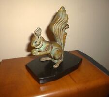 PRESSE PAPIER ECUREUIL REGULE SUR MARBRE ART DECO