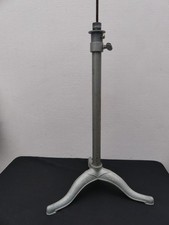 ancien pied à mannequin enfant Cléo Paris