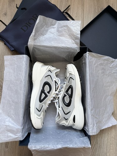 Dior b30 countdown tech - dior,