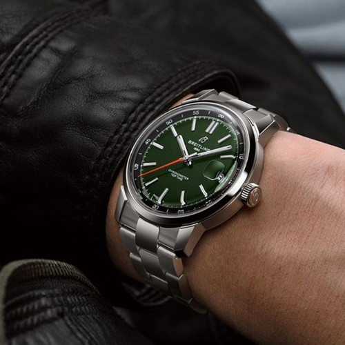 Breitling top time b31 - breitling,