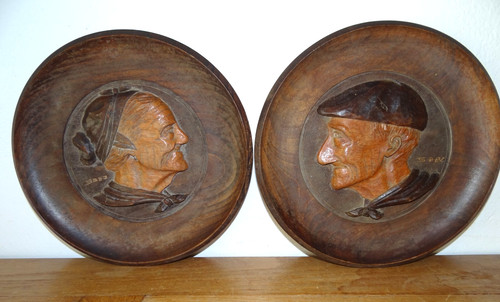 Anciennes assiettes bois - anciennes, en