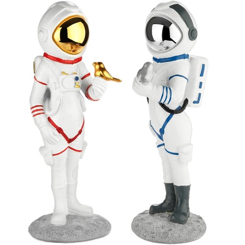 Spaceman astronaute figurine - spaceman,
