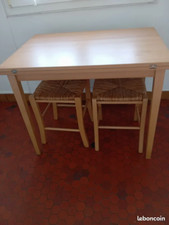 Table + 2 tabourets