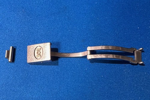 Boucle acier de bracelet - et,