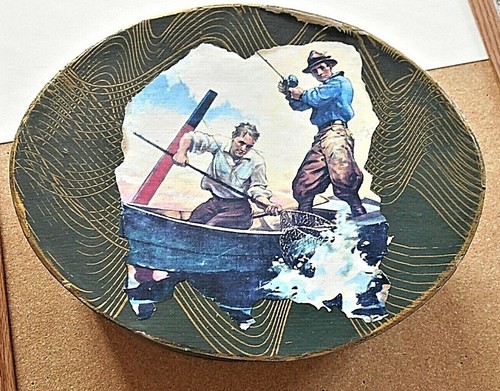 1940 hat box - wave, green