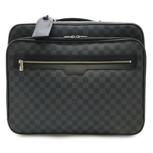 Louis vuitton pilot - louis,