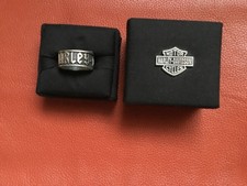 BAGUE JONC EN ARGENT SIGLEE