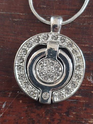 Collier swarovski pendentif - collier,