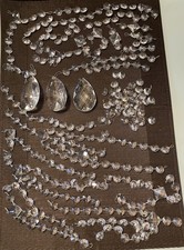 Lot important Pendeloques et 3 Pampilles en cristal gouttes Diamants Biseautées