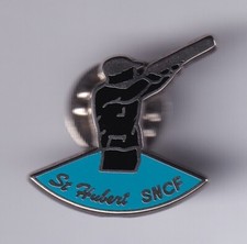 RARE PINS PIN'S .. SPORT TIR