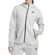 Nike Sweat à Capuche et Zip