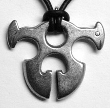 Tribal design pendant ("Thor's