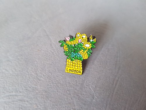 Pin animaux crocodile - -,