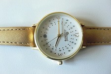 MONTRE FEMME QUARTZ -- «