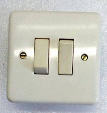 Legrand Neptune Double Interrupteur Va et Vient à Griffes Blanc "Neuf"