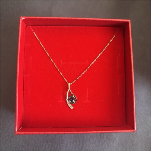 Histoire collier or - d'or,
