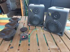 Enceinte Monitoring KRK + 3 hauts parleurs et un twiter pour les même enceintes