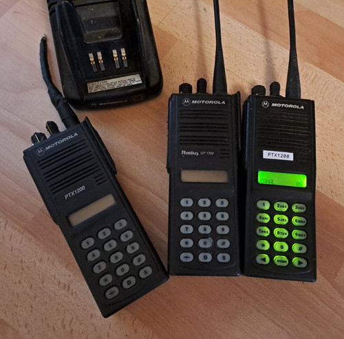 Radios motorola uhf - motorola, analog