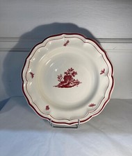 Gien. Plat chantourné en