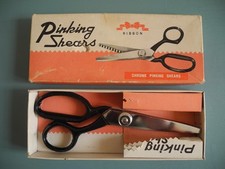 ancienne paire ciseaux à cranter couture vintage pinking shears Ribbon sewing