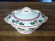 rare petite soupière en