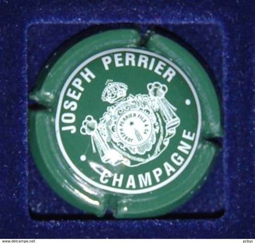 Plaque muselet de - 1,