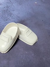ANCIENNE CHAUSSURES POUPEE