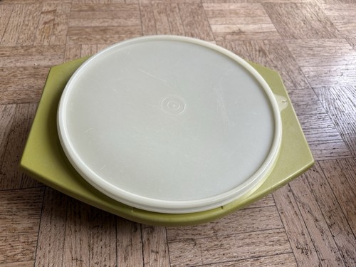 Tupperware vintage boite verte - vintage,
