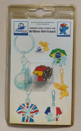 Pin coupe monde football - du,
