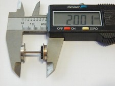 R 10440 JOUEF UN ESSIEUX METAL