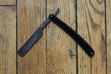 Ancien rasoir coupe chou