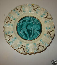 @ N°3 RUBELLES ? ASSIETTE FINE AJOUREE A EMAIL OMBRANT VERT+ BLANC. PEINTURE OR