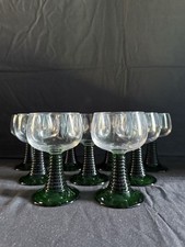 Lot de 9 VERRES A VIN Blanc  ALSACE PIED VERT  " ROEMER ROHMER" LUMINARC FRANCE.