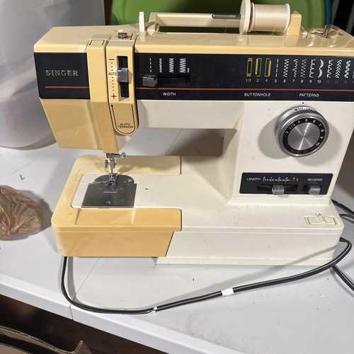 Vintage singer sewing - sewing, machine