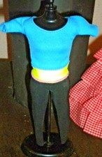 Tenue Fitness T-shirt Bleu pour Barbie Made To Move