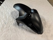 GARDE BOUE AVANT - TRIUMPH 900