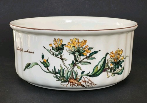 Joli plat four moule - four, a