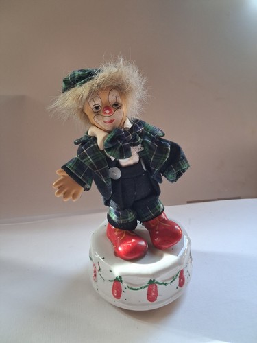 Boite musique clown qui - clown,