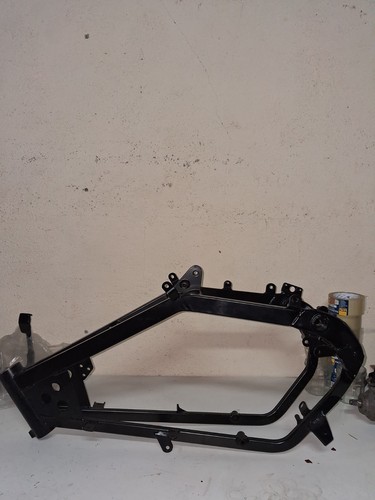 Cadre peugeot xp6 neuf noir - cadre,