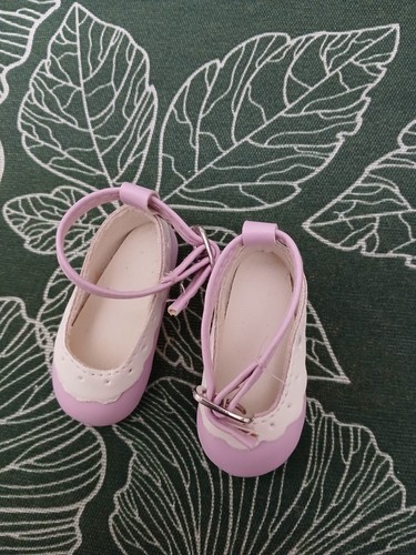Chaussures pour poupée 40cm