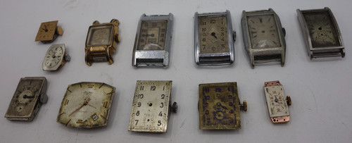 Lot montres rectangulaire - ,