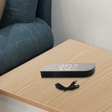 Horloge électronique compacte