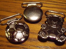 LOT de 1 à 20 PINCES BRETELLE, CROCODILE, ATTACHE TÉTINE CLIP SUCETTE 3 MODELES