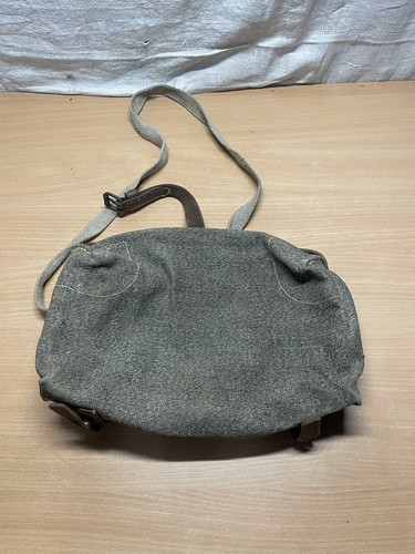 Ancien sac pain militaire - pain,