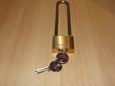 Cadenas VACHETTE avec anse