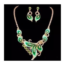 Parure Femme - Bijoux plaqué or jaune- Cristal et laque verte