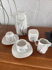 SERVICE À CAFÉ-  Complet ( 12 TASSES )- PORCELAINE   De BAVIÈRE
