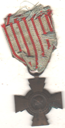Ancienne croix combattant - croix,